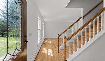 6989 FREDERICKSBURG Rd, Barboursville, VA 22923