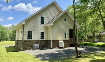 211 Keats Ln, Albrightsville, PA 18210
