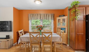 317 Old Concord Tpke 1, Barrington, NH 03825