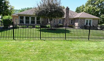675 Caesar Dr, Avon, IN 46123