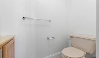 2908 Madaline Dr, Avenel, NJ 07001