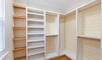 34 Burnett St, Johnston, RI 02919