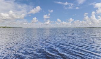 435 Christi Ln, Biloxi, MS 39531