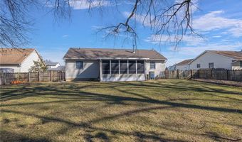 1260 Meadowview Ln, Amherst, OH 44001