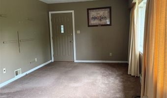 2031 Hillside Ter, Akron, OH 44305