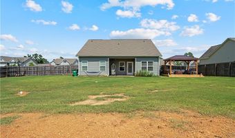 22 Starling Ct, Adairsville, GA 30103