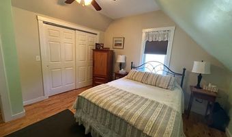 21 Dream Ln, Belfast, ME 04915
