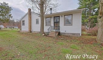3511 Lake Allegan Dr, Allegan, MI 49010