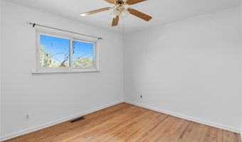 2348 Roland Dr, Arnold, MO 63010