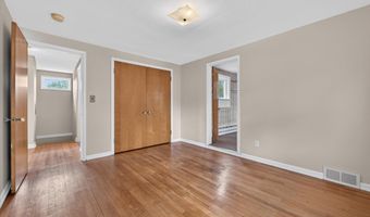 1509 E Stadium Blvd, Ann Arbor, MI 48104