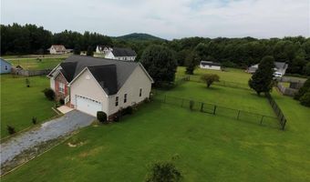 550 Honeysuckle Rdg, Asheboro, NC 27205