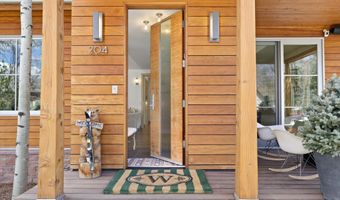 204 N Monarch St, Aspen, CO 81611