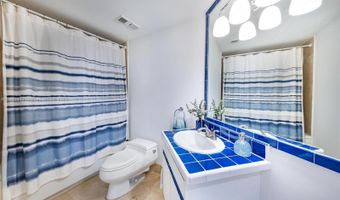 10140 W Bay Harbor Dr PH S, Bay Harbor Islands, FL 33154