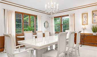 133 Tupelo Hill Dr, Cranston, RI 02920