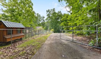 1040 Rustic Hills Dr, Ashland City, TN 37015