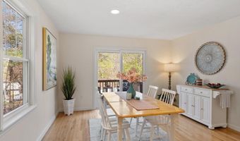 5 Westside Dr, Acton, MA 01720