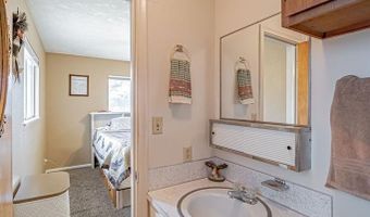 21 S 600 W, Blackfoot, ID 83221