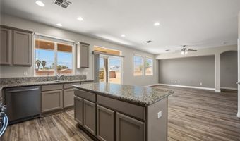 570 McAlister Dr, Bullhead City, AZ 86442