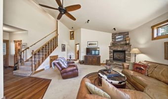 35 LUCY Cir, Alpine, WY 83128