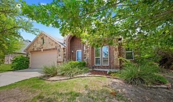 102 Briarstone Dr, Alvarado, TX 76009