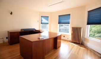 293 State St, Bangor, ME 04401