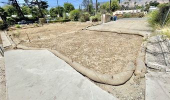 2040 El Molino Ave, Altadena, CA 91001