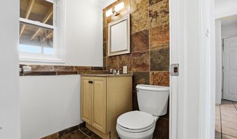 816 Berkeley Ave, Beachwood, NJ 08722