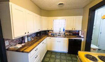 565 S California Ave, Atoka, OK 74525