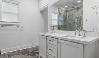 1016 Beach Blvd, Biloxi, MS 39530