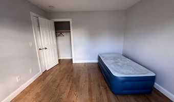 793 Pond St, Bridgeport, CT 06606