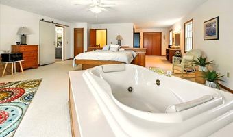415 Lakeshore Rd, Ashland, OH 44805