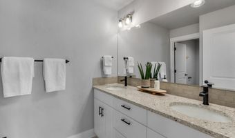 20867 SE Sunniberg Ln, Bend, OR 97702