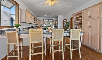 1879 BEACH Ave, Atlantic Beach, FL 32233