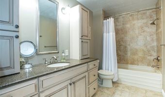 3090 Sourek Rd, Akron, OH 44333