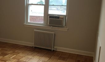 1722 N QUINN St 203, Arlington, VA 22209