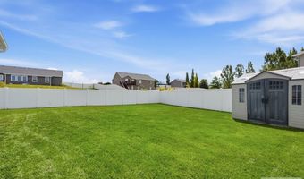 5523 Lakefield Cir, Ammon, ID 83406