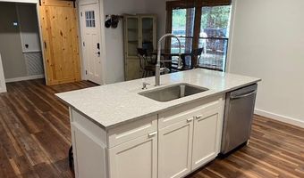 1600 Dogwood Dr, Bainbridge, GA 39819