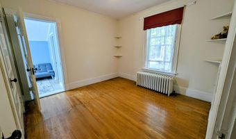 134 Kenduskeag Ave, Bangor, ME 04401