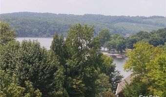 176 Mallard Dr, Badin Lake, NC 28127