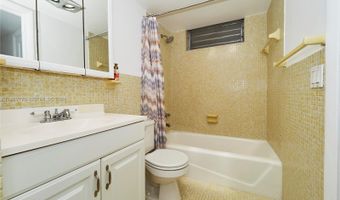 2861 Leonard Dr F412, Aventura, FL 33160