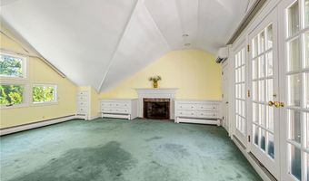 97 Harrison Ave P1, Newport, RI 02840