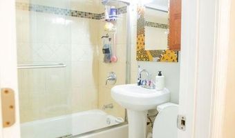 3913 Q St SE, Washington, DC 20020