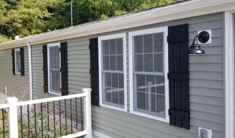 15 1st St 15, Bourne, MA 02532