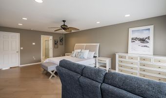 507 Amber St B, Beach Haven, NJ 08008