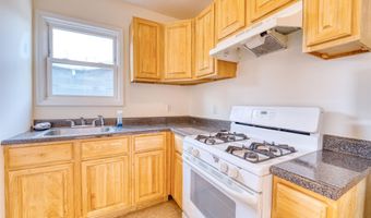 60 W 8TH St 1, Bayonne, NJ 07002