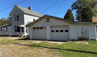 572 W Main St, Adena, OH 43901