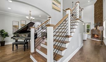 10514 E Brainerd Rd, Apison, TN 37302