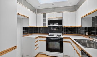 16700 Yukon Ave 218, Torrance, CA 90504