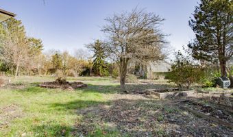 1849 W Spring Ridge Dr, Arlington Heights, IL 60004