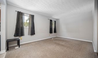5486 Pine Bluff Rd, Columbus, OH 43229